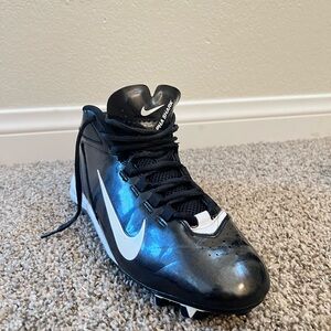 Nike Black and Blue Athletic Sneakers